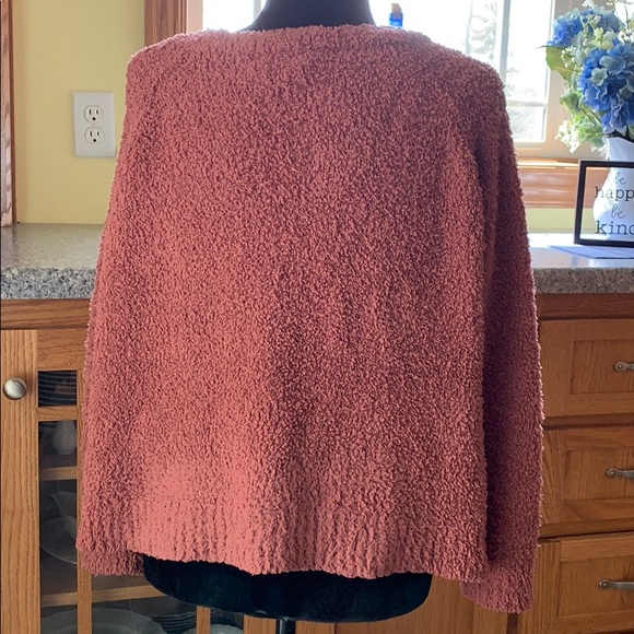 Dusty pink Sherpa button front sweater - Picture 4 of 5